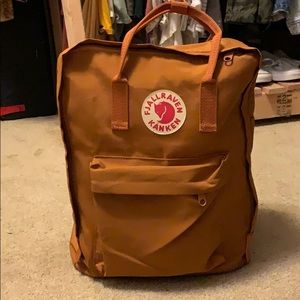 New - Fjallraven Kanken - Orange